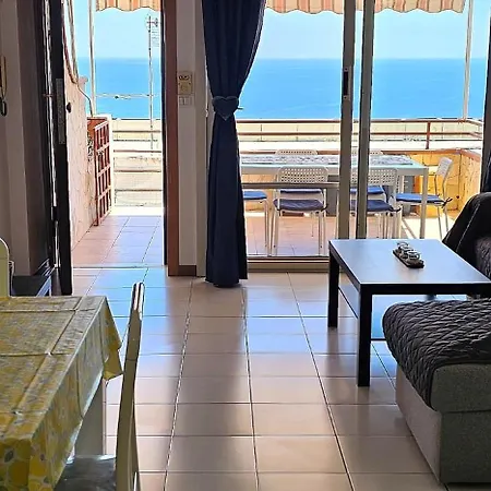 Casa Vittoria Letojanni